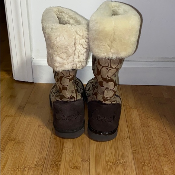 Boots - Picture 2 of 3